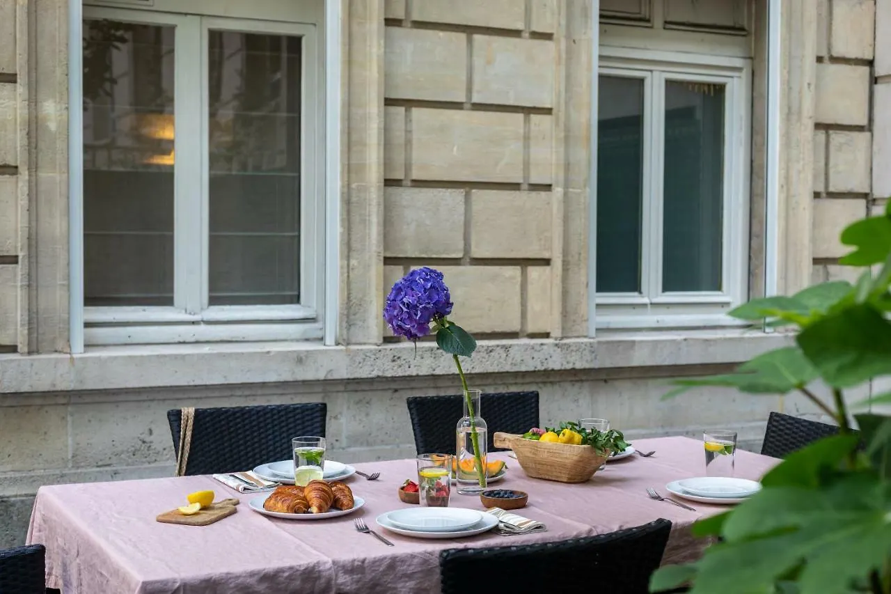 Milestay Champs Elysees Париж