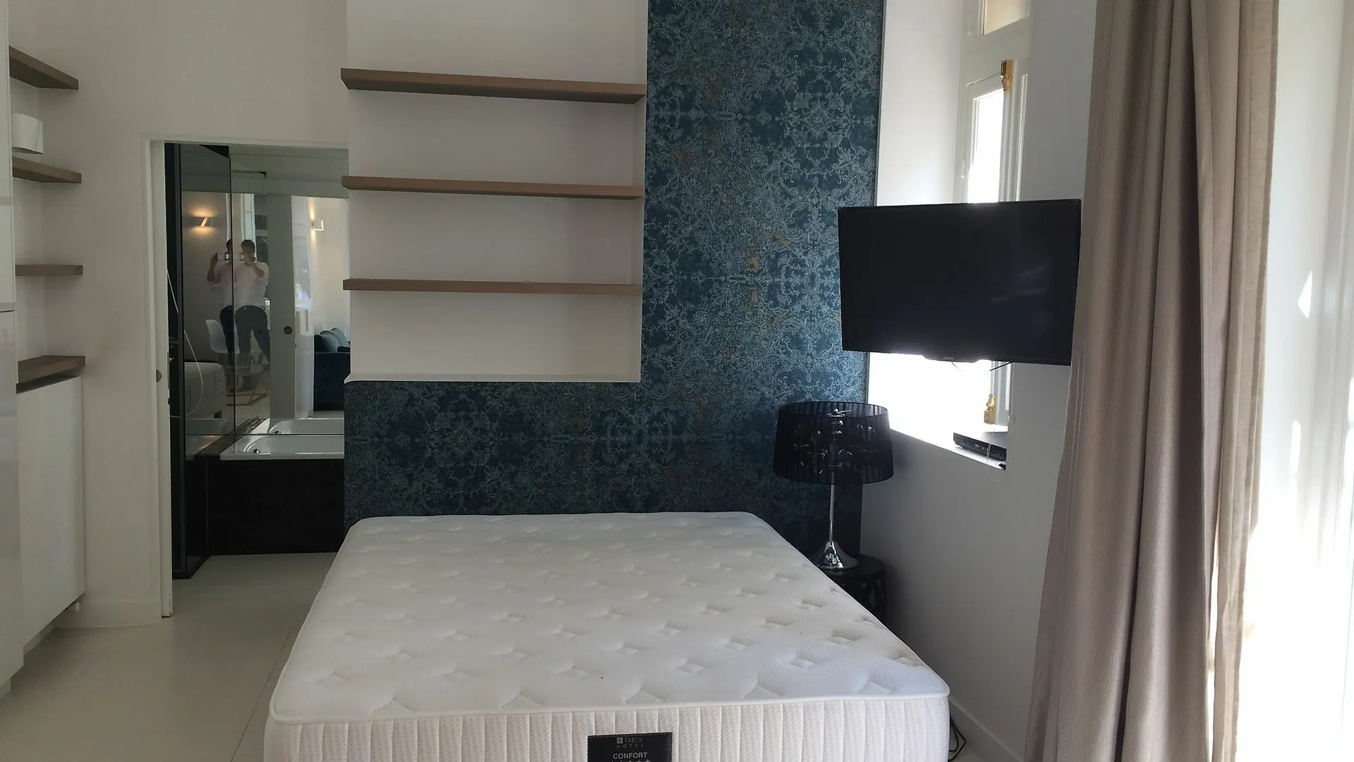 Milestay Champs Elysees Apartment *
